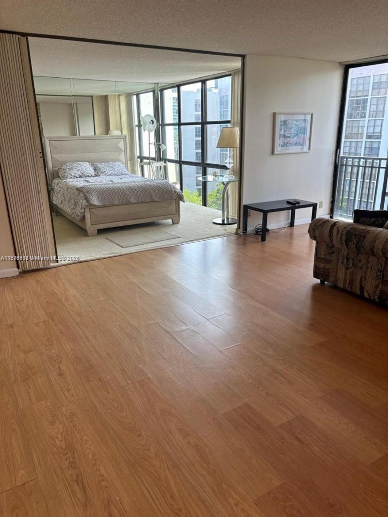 17011 N Bay Rd, Unit 805, Sunny Isles Beach, FL 33160 Photo