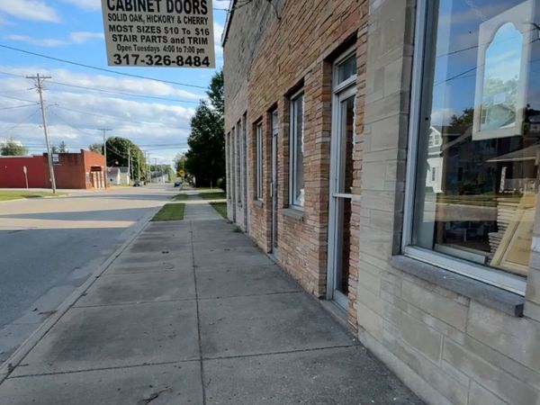 305 Main Street, Shirley, IN 47384