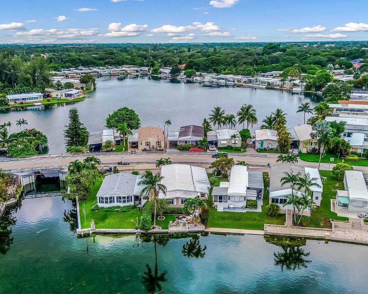 3055 Lakeshore Drive, Fort Lauderdale, FL 33312 Photo