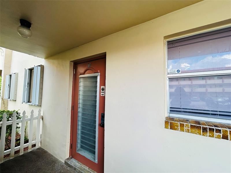 2871 E Sunrise Lakes Drive, Unit 101, Sunrise, FL 33322 Photo