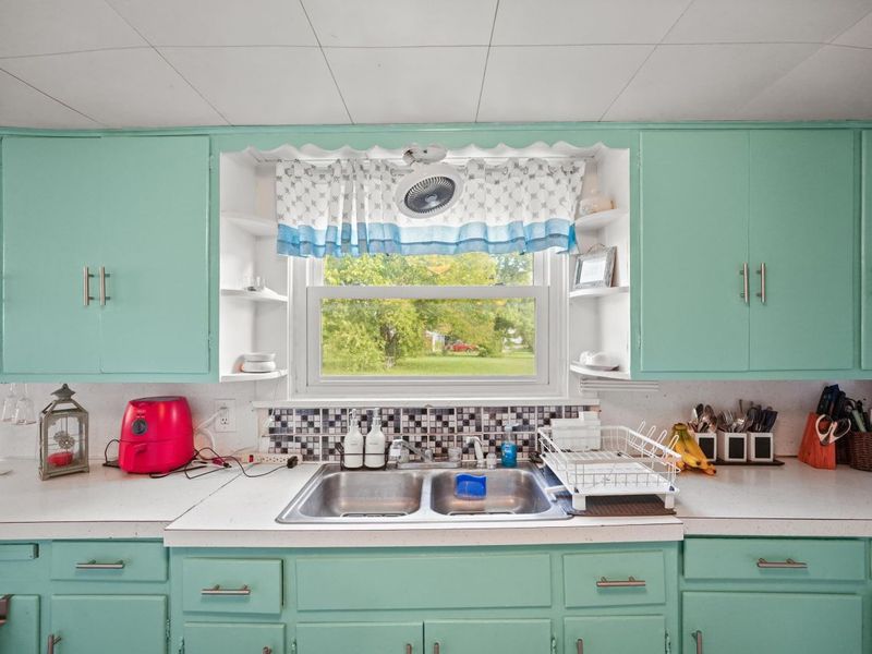 16 W Main Street, Greenwich, OH 44837 Photo 9