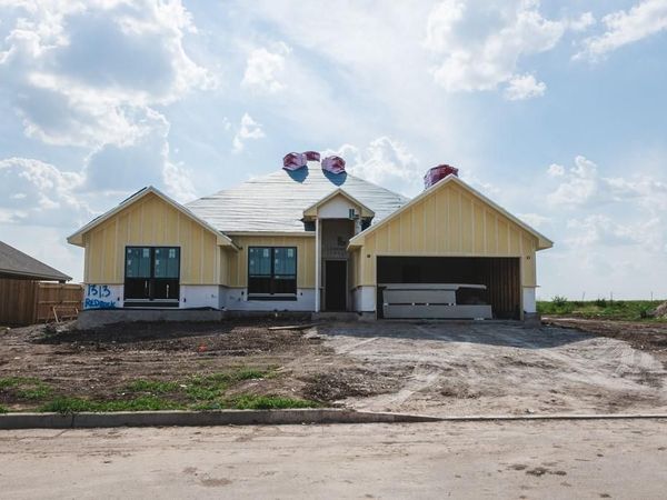 1313 Red Rock Road , Hewitt, TX 76643