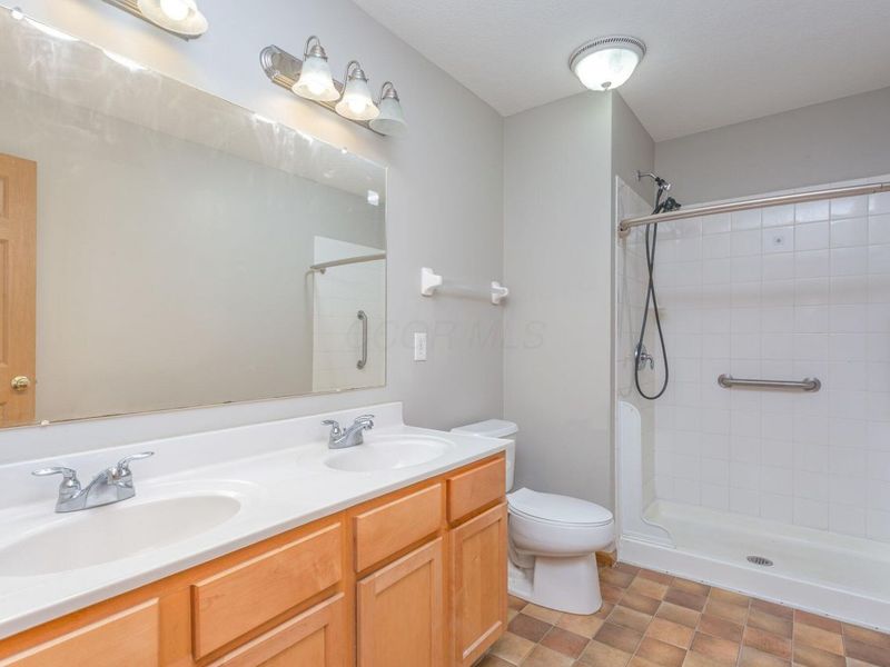 2422 Long Bow Avenue, Lancaster, OH 43130 Photo 8