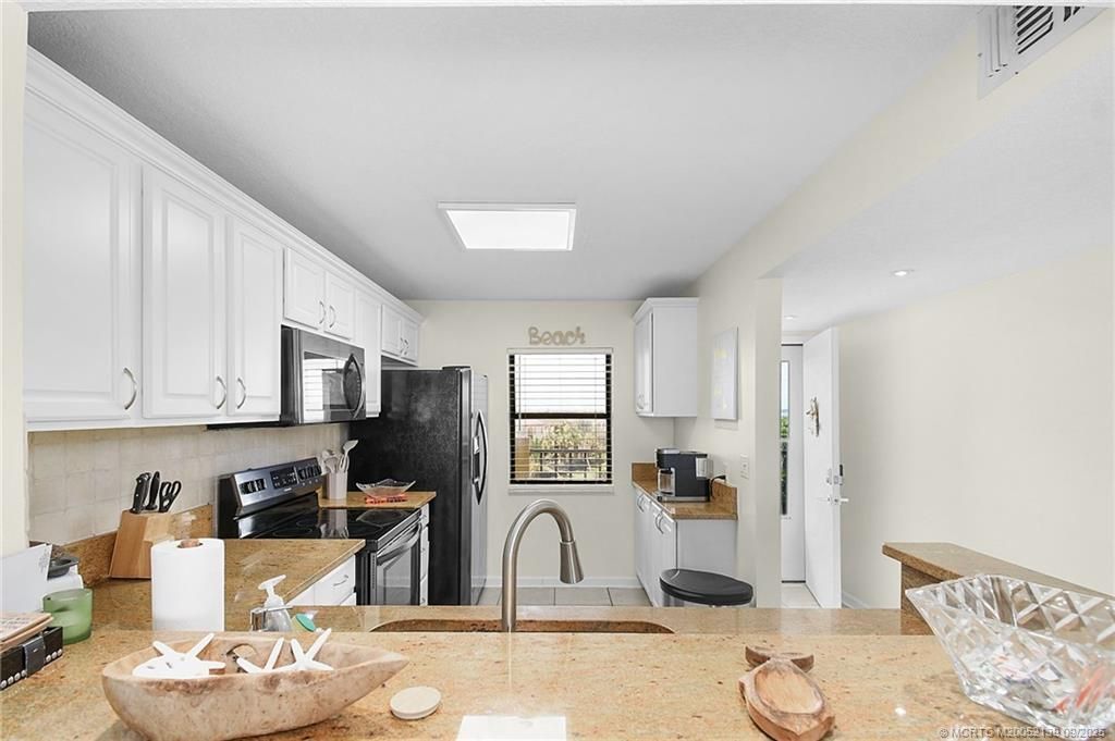 7380 S Ocean Drive, Unit 520, Jensen Beach, FL 34957 Photo