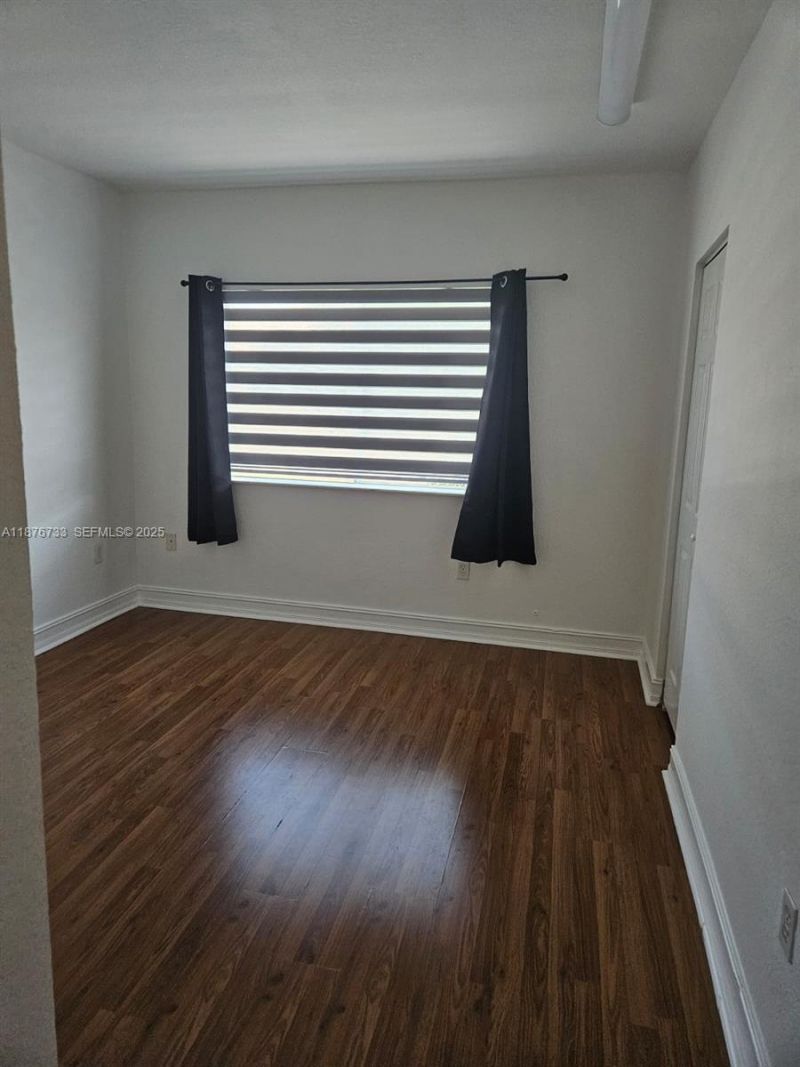 7995 NW 8th St, Unit 103, Miami, FL 33126 Photo