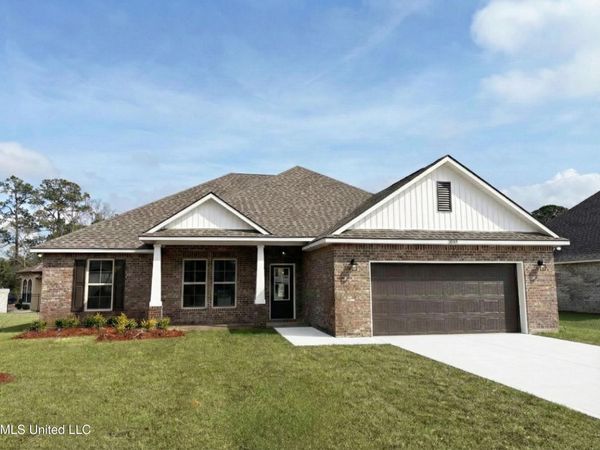 10069 Patrick Drive, Gulfport, MS 39503
