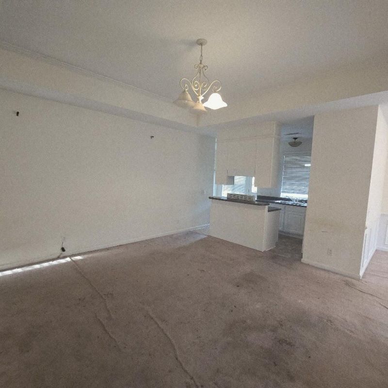 471 Lombardi Court Photo 4