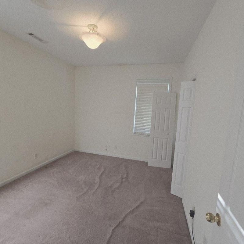 471 Lombardi Court Photo 8