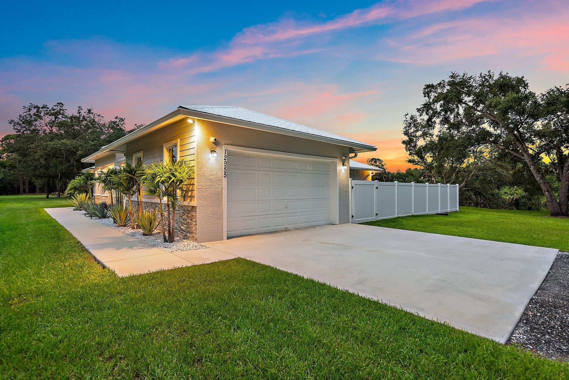 12955 SW Kanner Highway, Indiantown, FL 34956 Photo