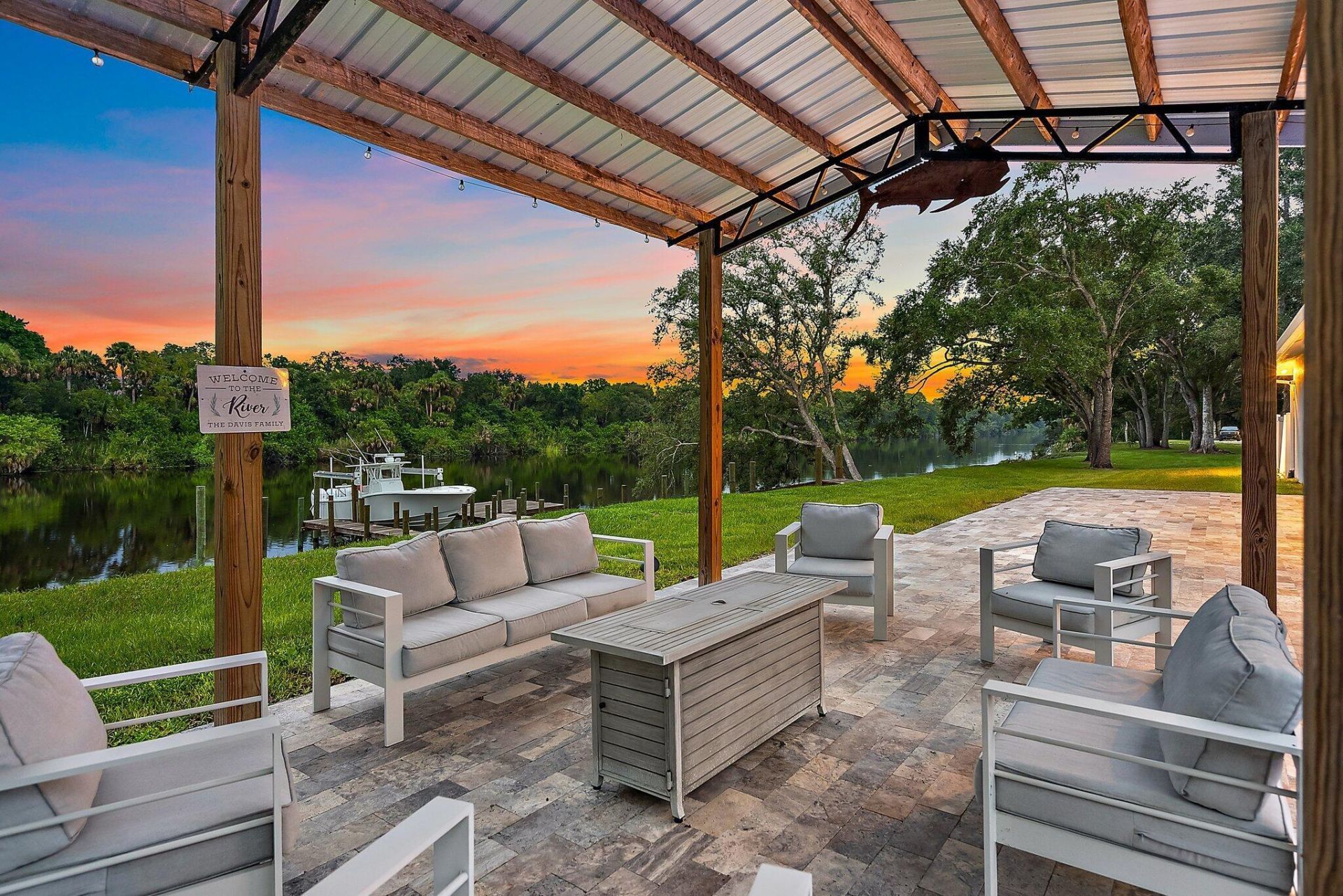 12955 SW Kanner Highway, Indiantown, FL 34956 Photo