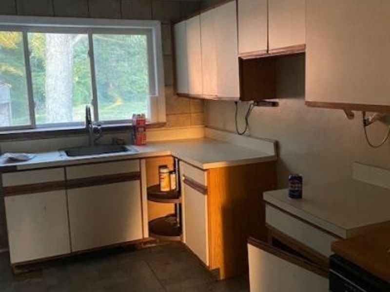 11065 Chillicothe Road, Kirtland, OH 44094 Photo 7