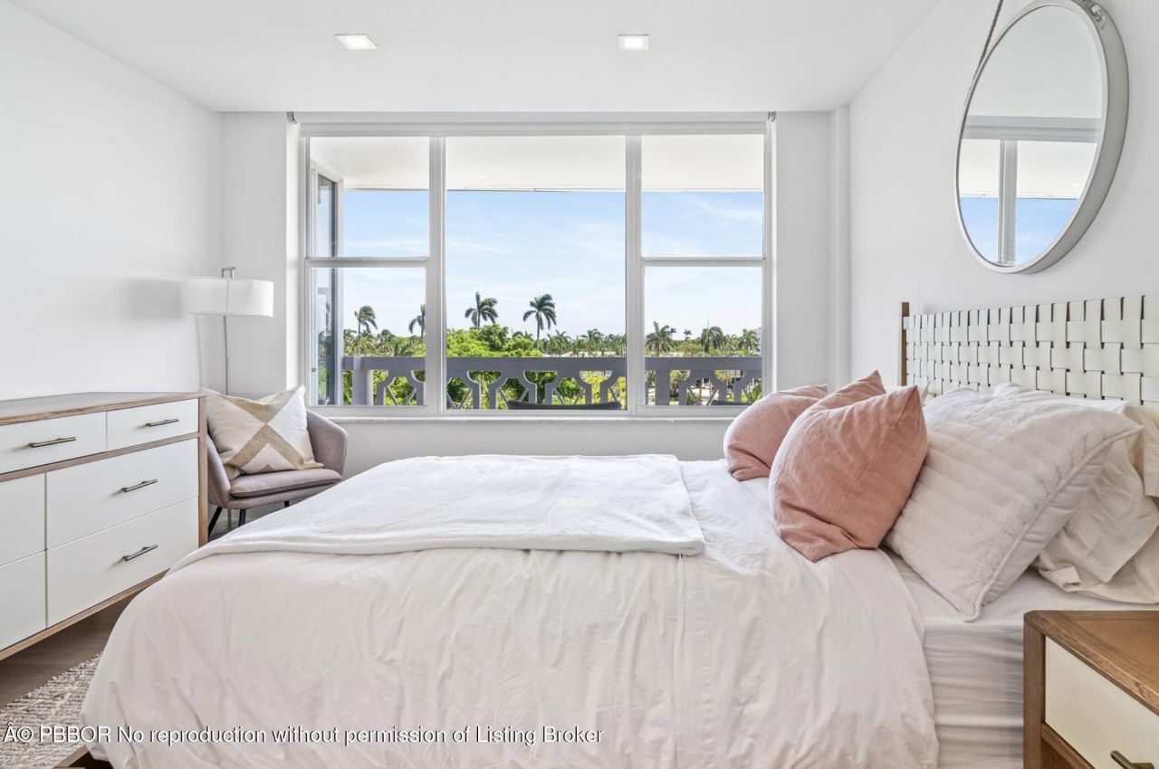 333 Sunset Avenue, Unit 308, Palm Beach, FL 33480 Photo