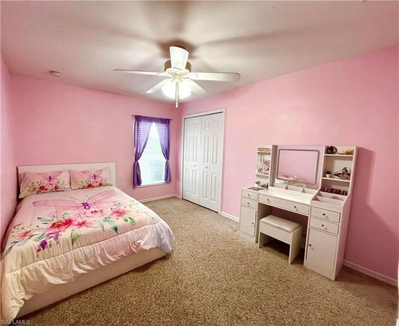2720 NE 1st Pl, Cape Coral, FL 33909 Photo