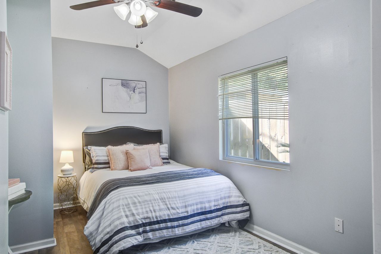 101 Lee Street Photo 23