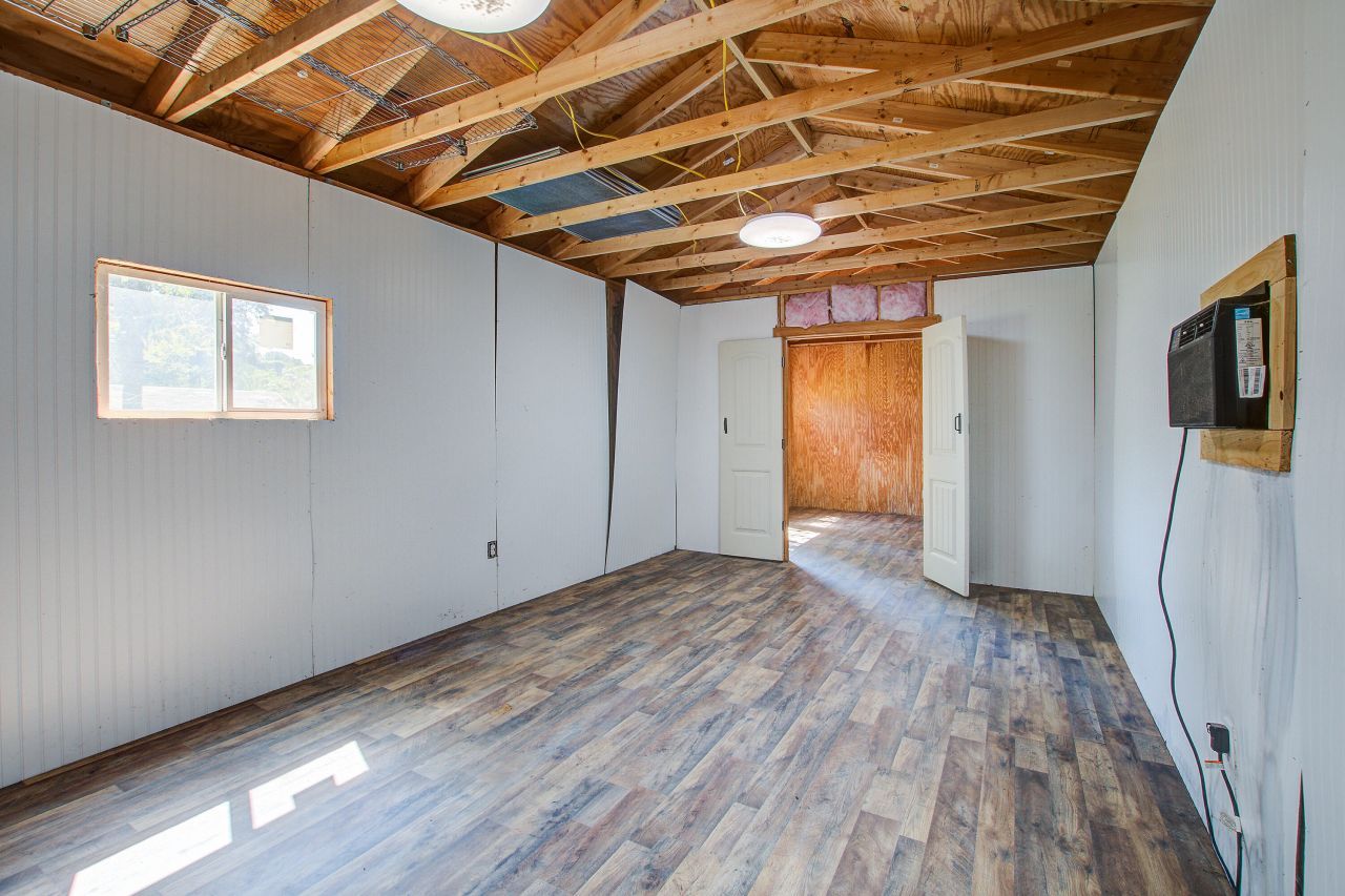 101 Lee Street Photo 31