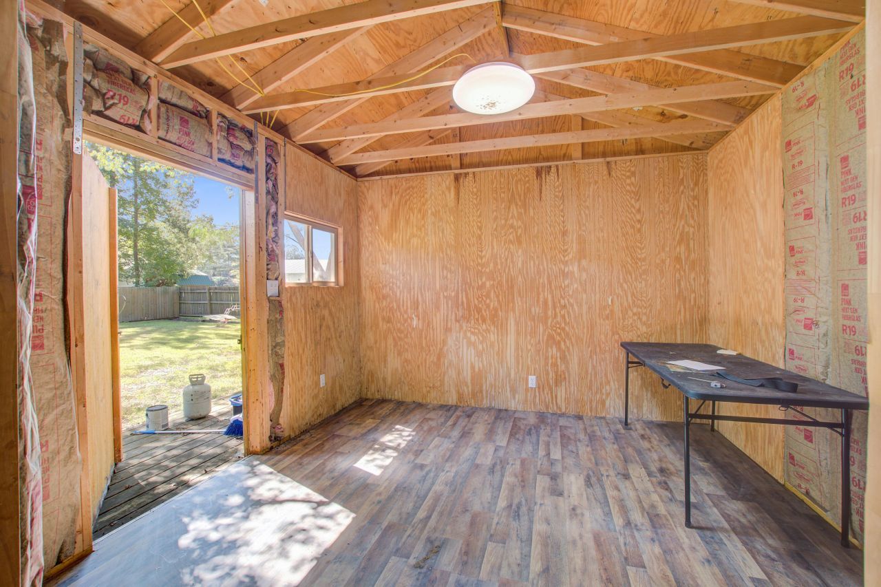 101 Lee Street Photo 33