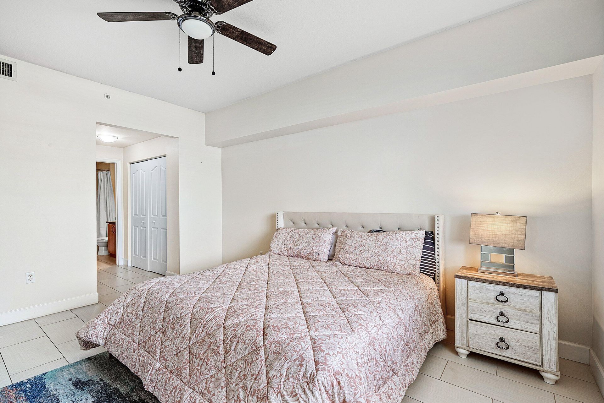 255 NE 3rd Avenue, Unit 2503, Delray Beach, FL 33444 Photo