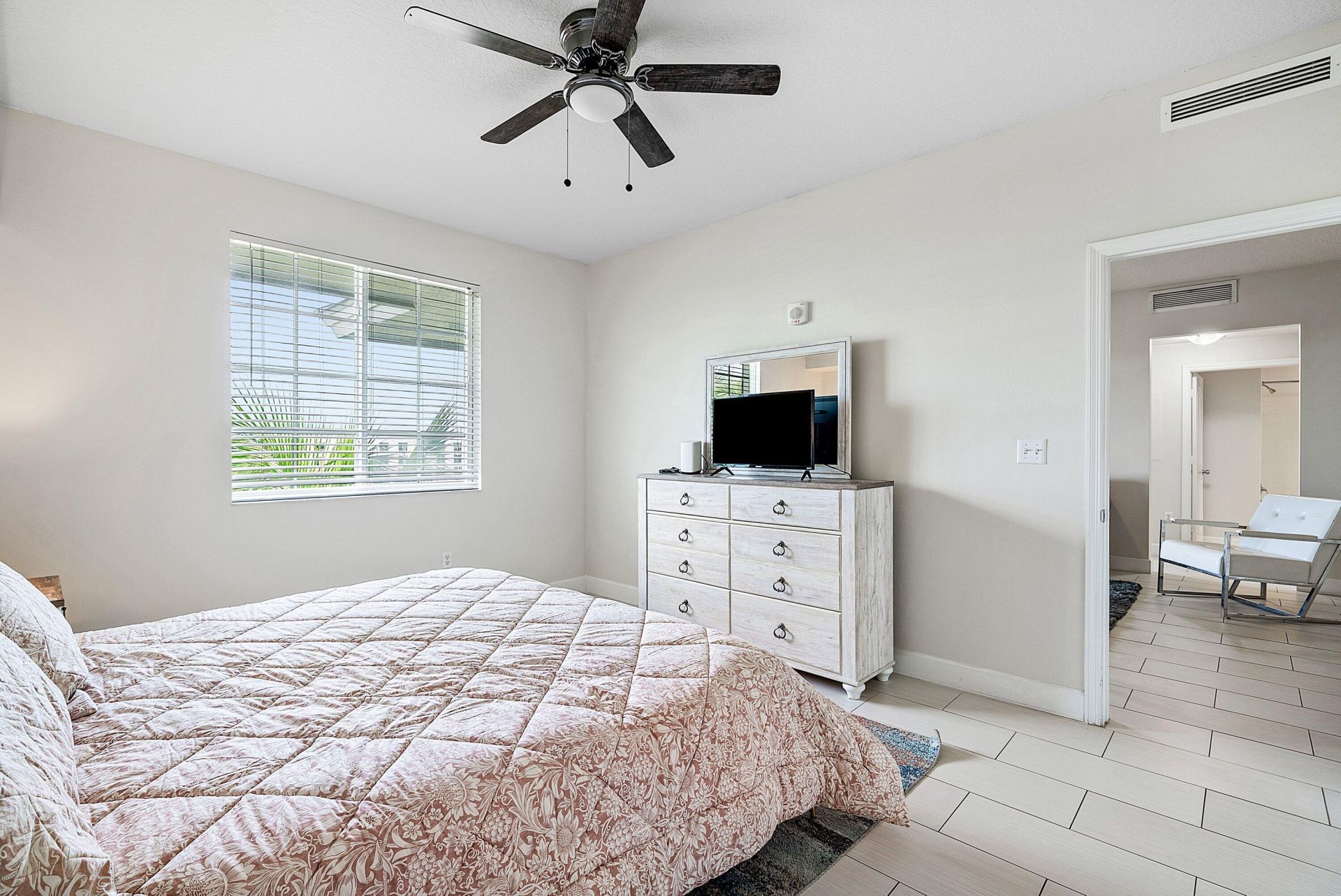 255 NE 3rd Avenue, Unit 2503, Delray Beach, FL 33444 Photo