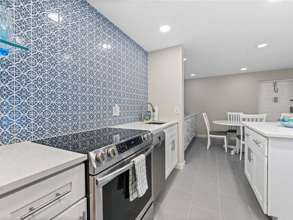 812 Sky Pine Way, Unit C2, Green Acres, FL 33415