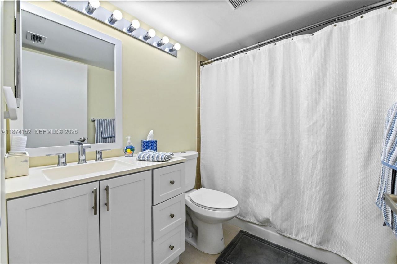 812 Sky Pine Way, Unit C2, Greenacres, FL 33415 Photo