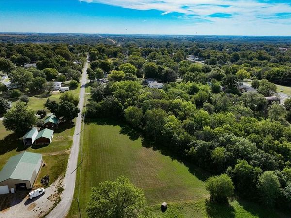 702 W 16th Street, Horton, KS 66439