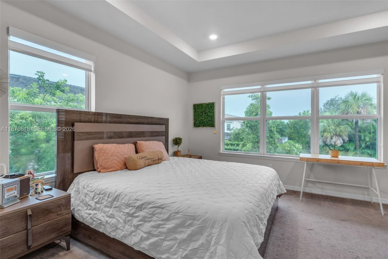 4754 Eucalyptus Dr, Hollywood, FL 33021 Photo