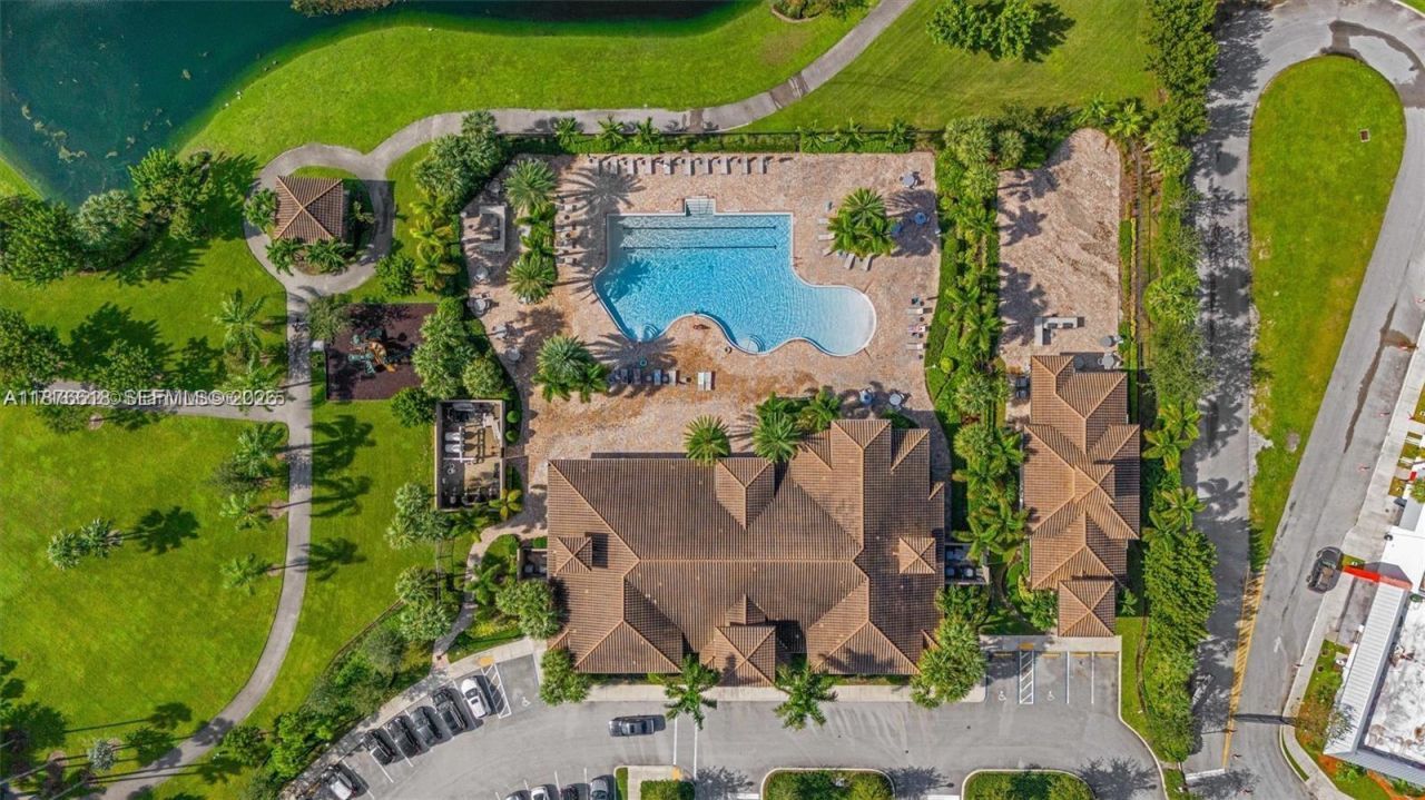 4754 Eucalyptus Dr, Hollywood, FL 33021 Photo