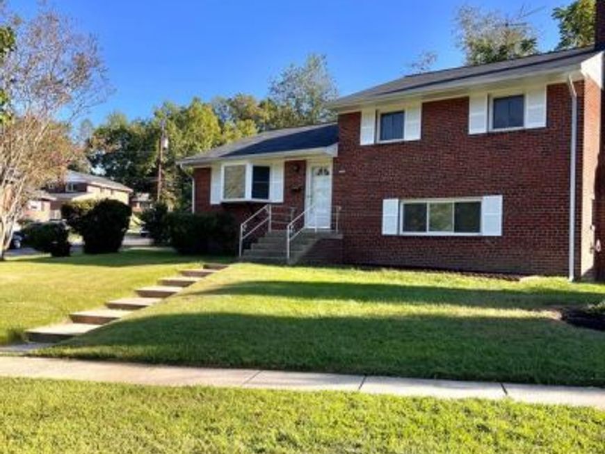 12215 Hunters Lane, Rockville, MD 20852 Main Photo