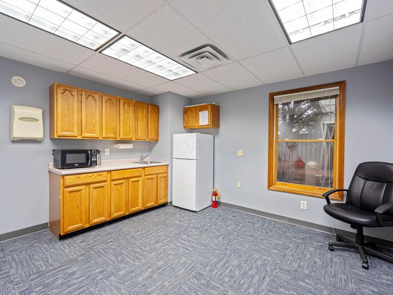 124 Dorchester Square S, Westerville, OH 43081 Photo 20