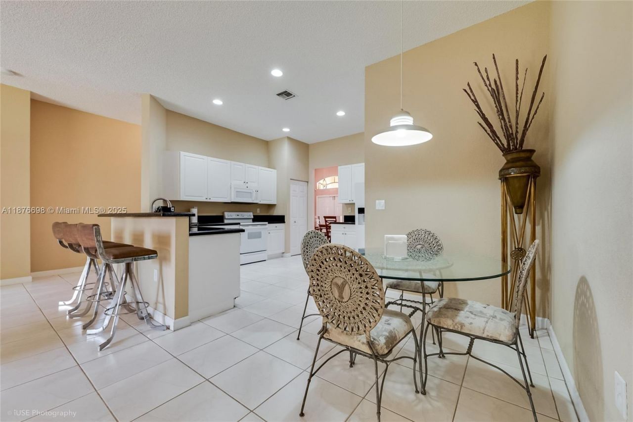 15503 SW 151st St, Miami, FL 33196 Photo