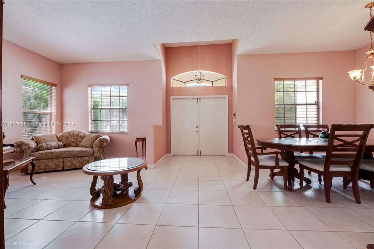 15503 SW 151st St, Miami, FL 33196 Photo