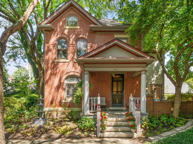 424 W 5th Avenue, Columbus, OH 43201 Photo 3