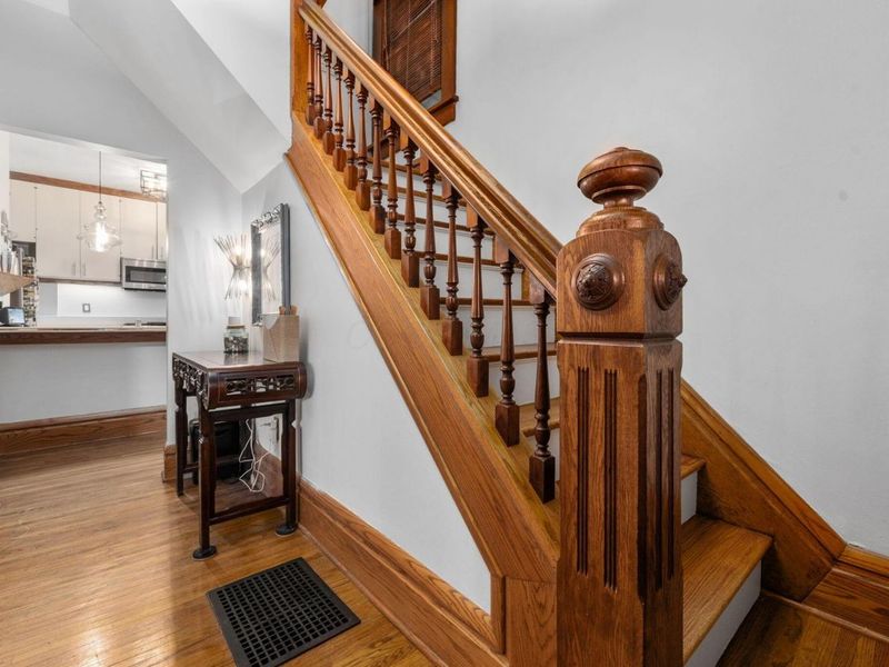 424 W 5th Avenue, Columbus, OH 43201 Photo 5