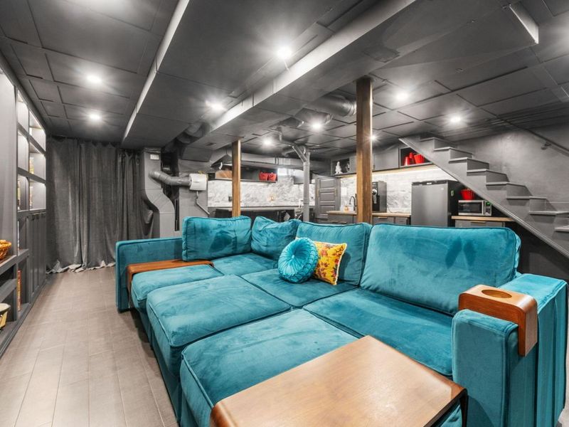 424 W 5th Avenue, Columbus, OH 43201 Photo 59