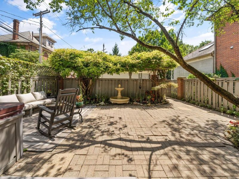 424 W 5th Avenue, Columbus, OH 43201 Photo 78