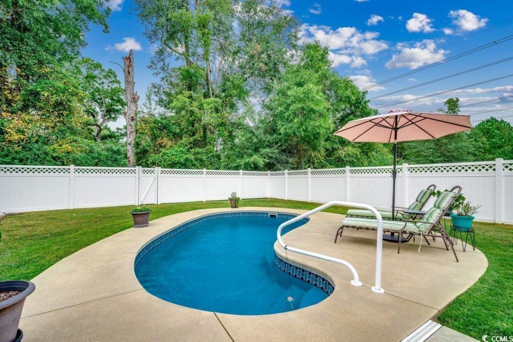 313 Basswood Ct. Photo 27