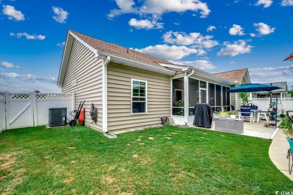 313 Basswood Ct. Photo 28