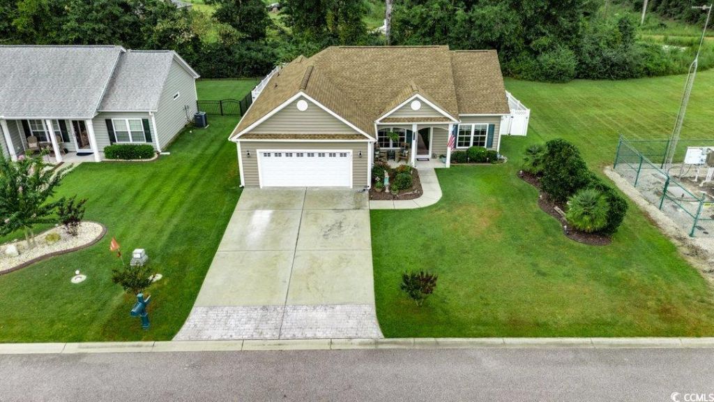 313 Basswood Ct. Photo 32