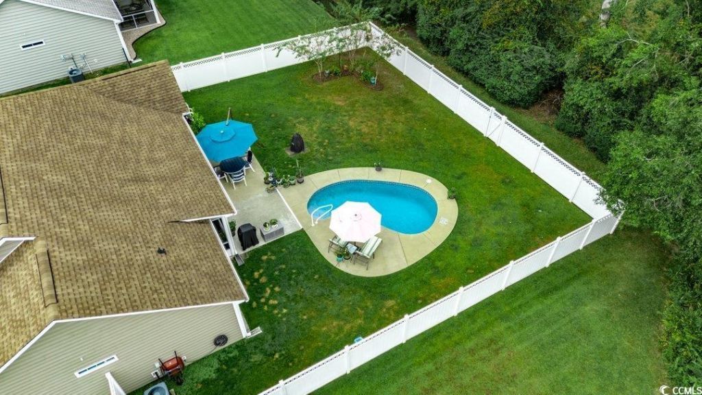 313 Basswood Ct. Photo 34