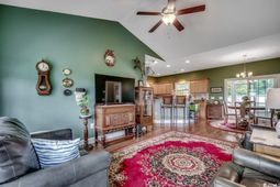 313 Basswood Ct. photo 4