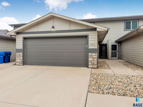 6534 W 6th Pl, Sioux Falls, SD 57107
