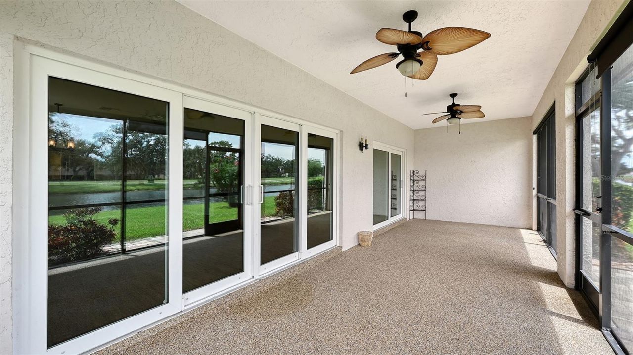 7340 Golf Pointe Circle, Sarasota, FL 34243 Photo