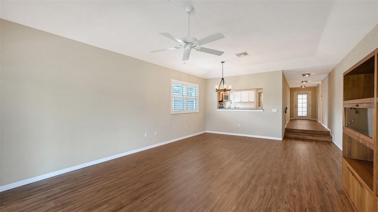 7340 Golf Pointe Circle, Sarasota, FL 34243 Photo