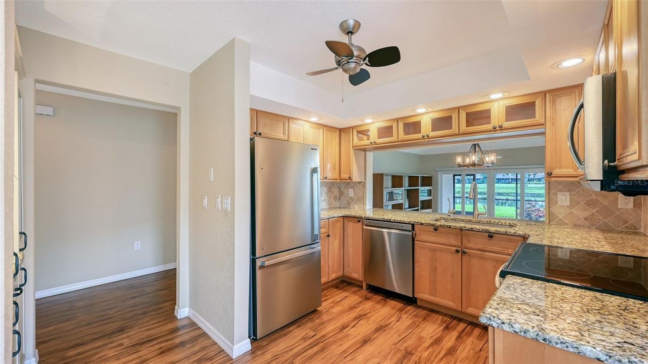 7340 Golf Pointe Circle, Sarasota, FL 34243 Photo