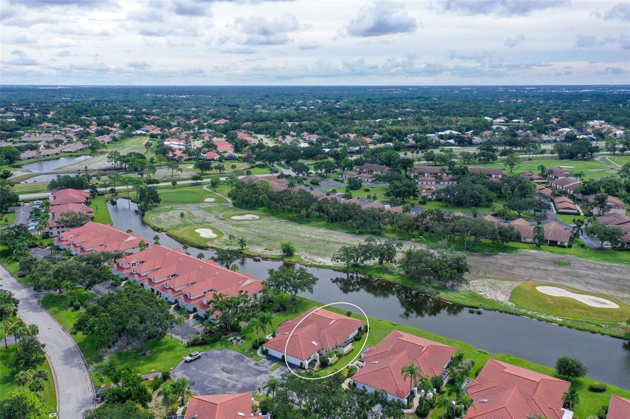 7340 Golf Pointe Circle, Sarasota, FL 34243 Photo