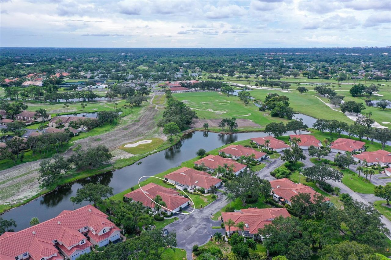 7340 Golf Pointe Circle, Sarasota, FL 34243 Photo