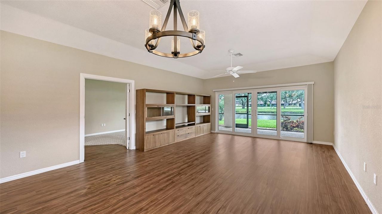 7340 Golf Pointe Circle, Sarasota, FL 34243 Photo