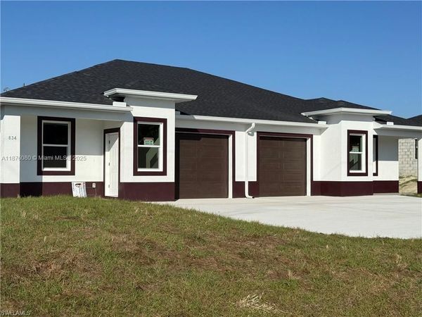 832 HOLMES AVE, Unit 832, Lehigh Acres, FL 33974