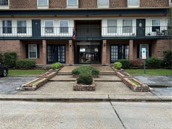 3110 EDENBORN Avenue, Unit 402, Metairie, LA 70002