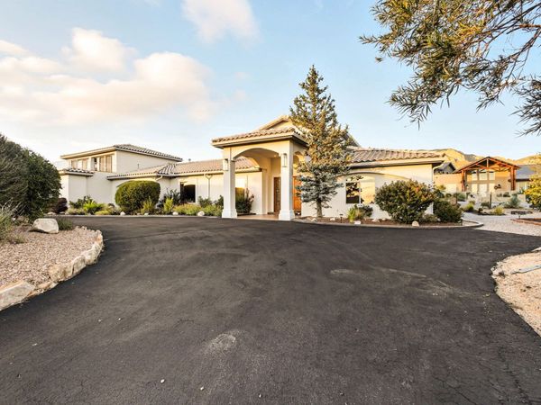 11907 San Rafael Avenue NE, Albuquerque, NM 87122